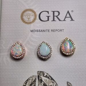 Natural Opal pendant to hold ashes, Urn Pendant, Keepsake Ash Holder, Urn Charm